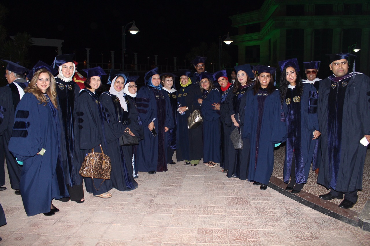 حفل تخرج طلاب جامعة أكتوبر للعلوم (5)