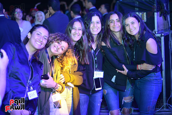 حفل جماهيرى بالجامعة الألمانية (3)