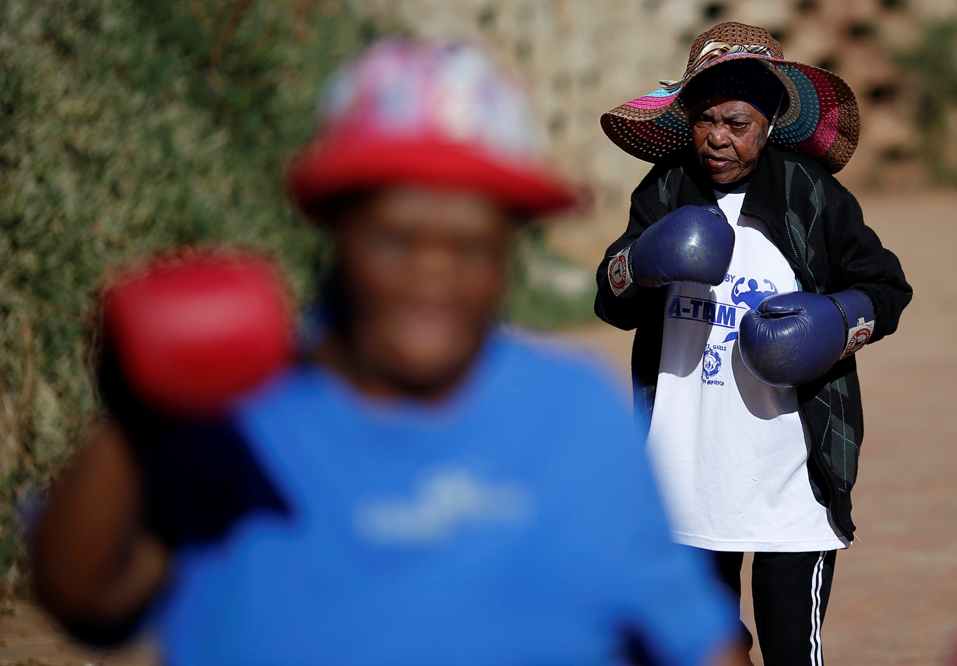 استعدادات الملاكمات فى جنوب أفريقيا لمباريات محاربة الشيخوخة