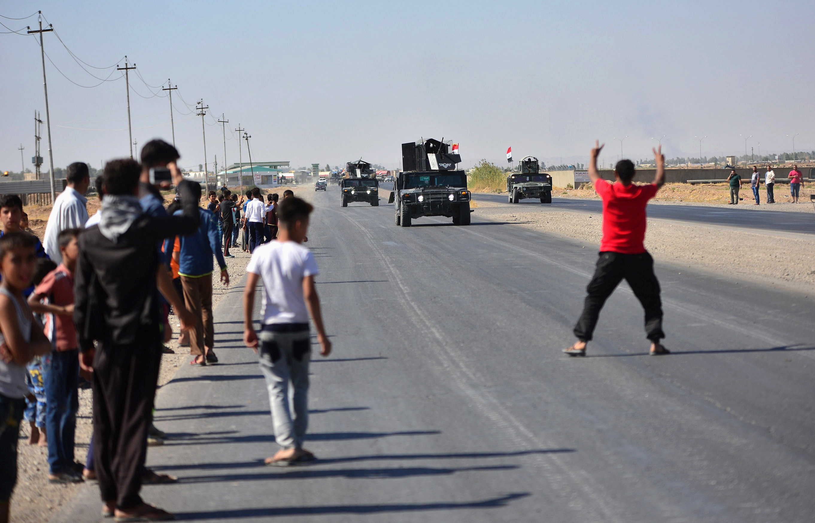 سكان كركوك يرحبون بالجيش العراقى