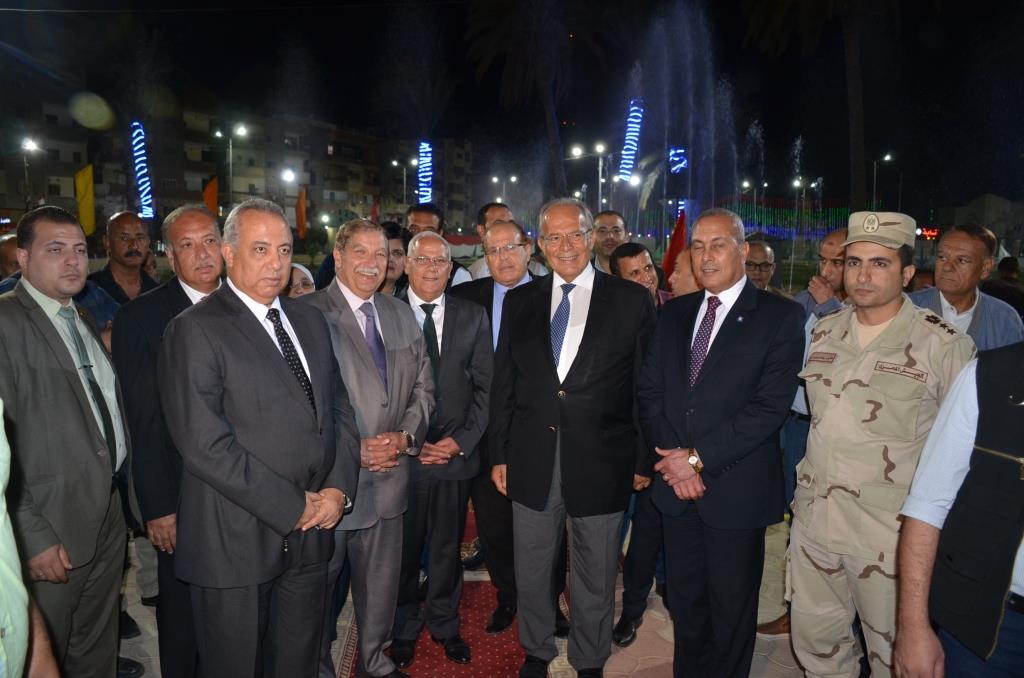 الوزير والمحافظين فى حديقة الشيخ زايد