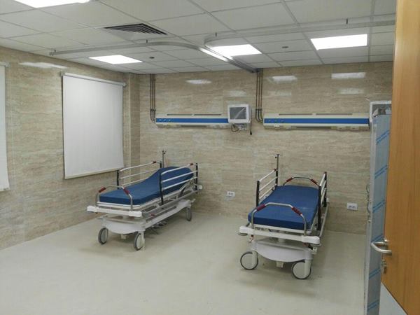 غرف المبني الجديد للمستشفي تنتظر قدوم المرضي