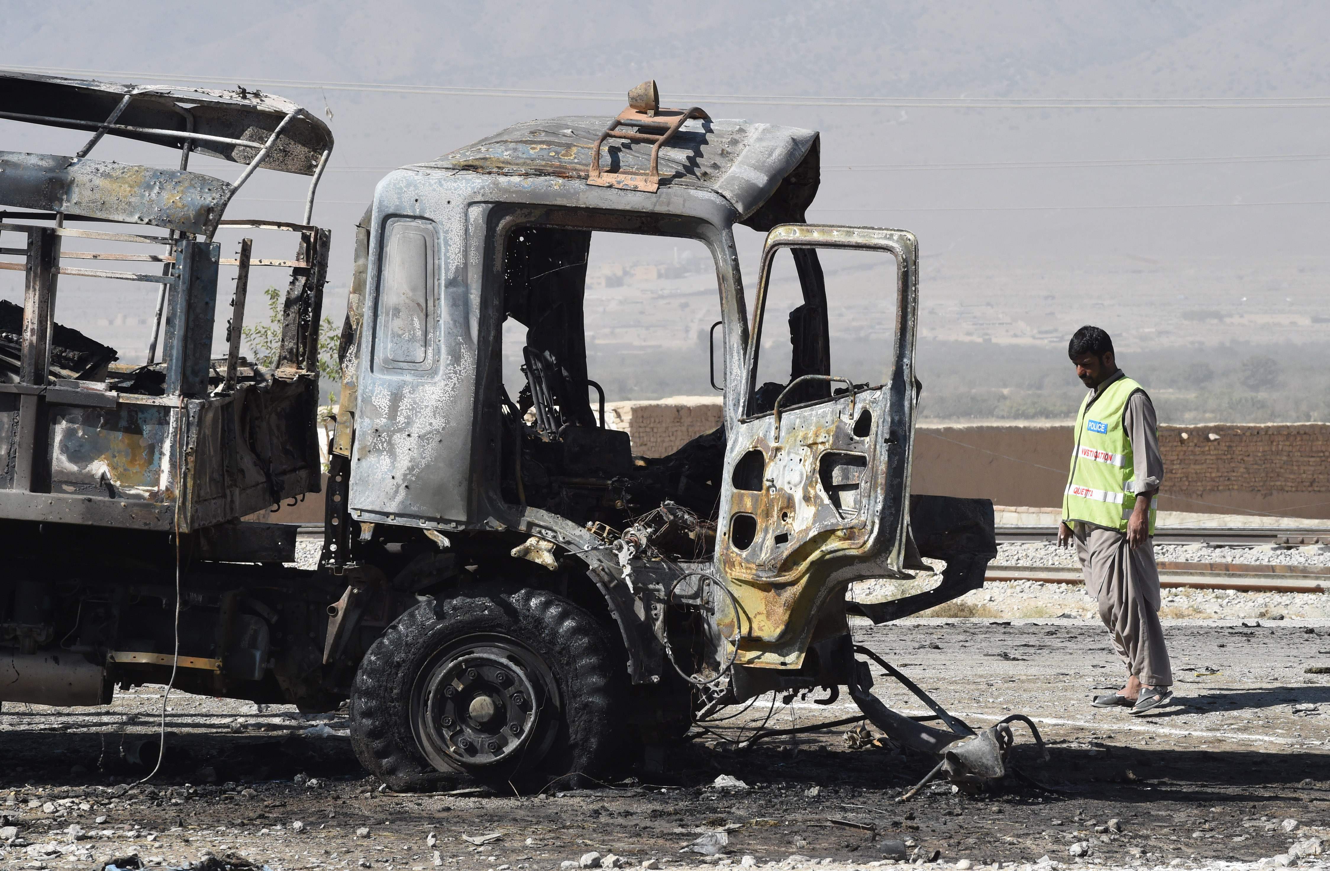 مقتل أفراد بقوات الأمن الباكستانية إثر تفجير