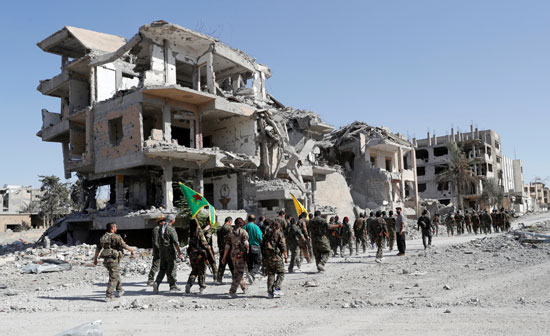 انتشار قوات سوريا الديمقراطية فى مدينة الرقة