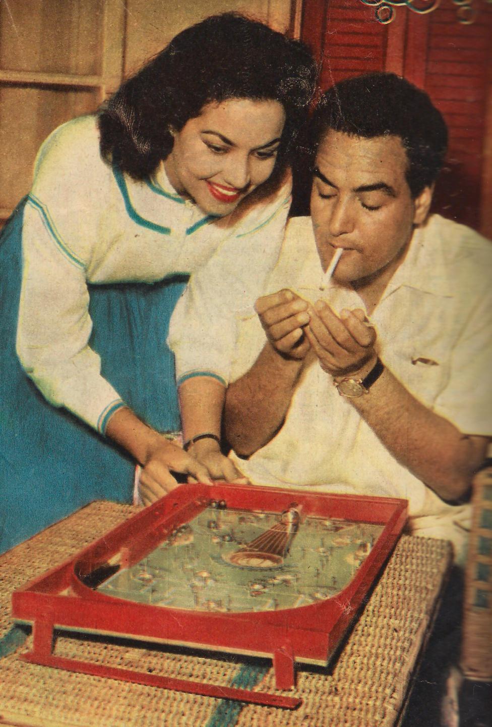 محمد فوزي مع زوجته الفنانة مديحة يسري