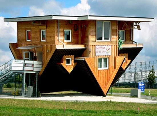 The Upside-Down House, Germany