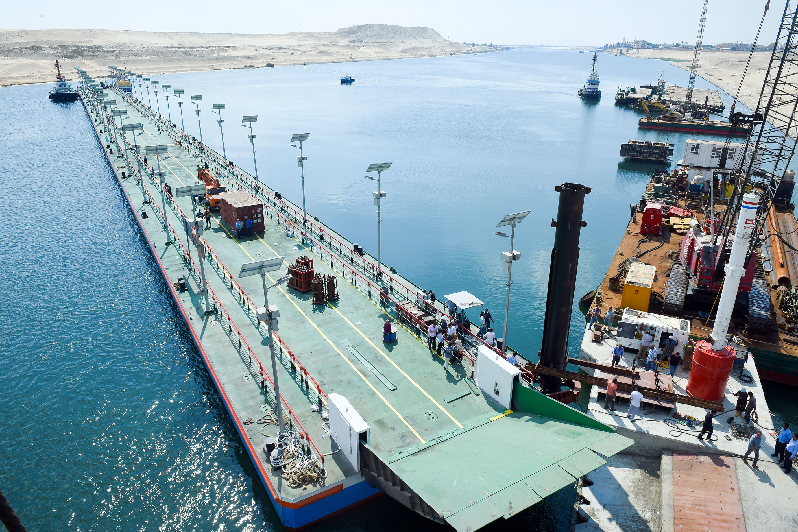 جانب من الكوبري قبل الإفتتاح الرسمي