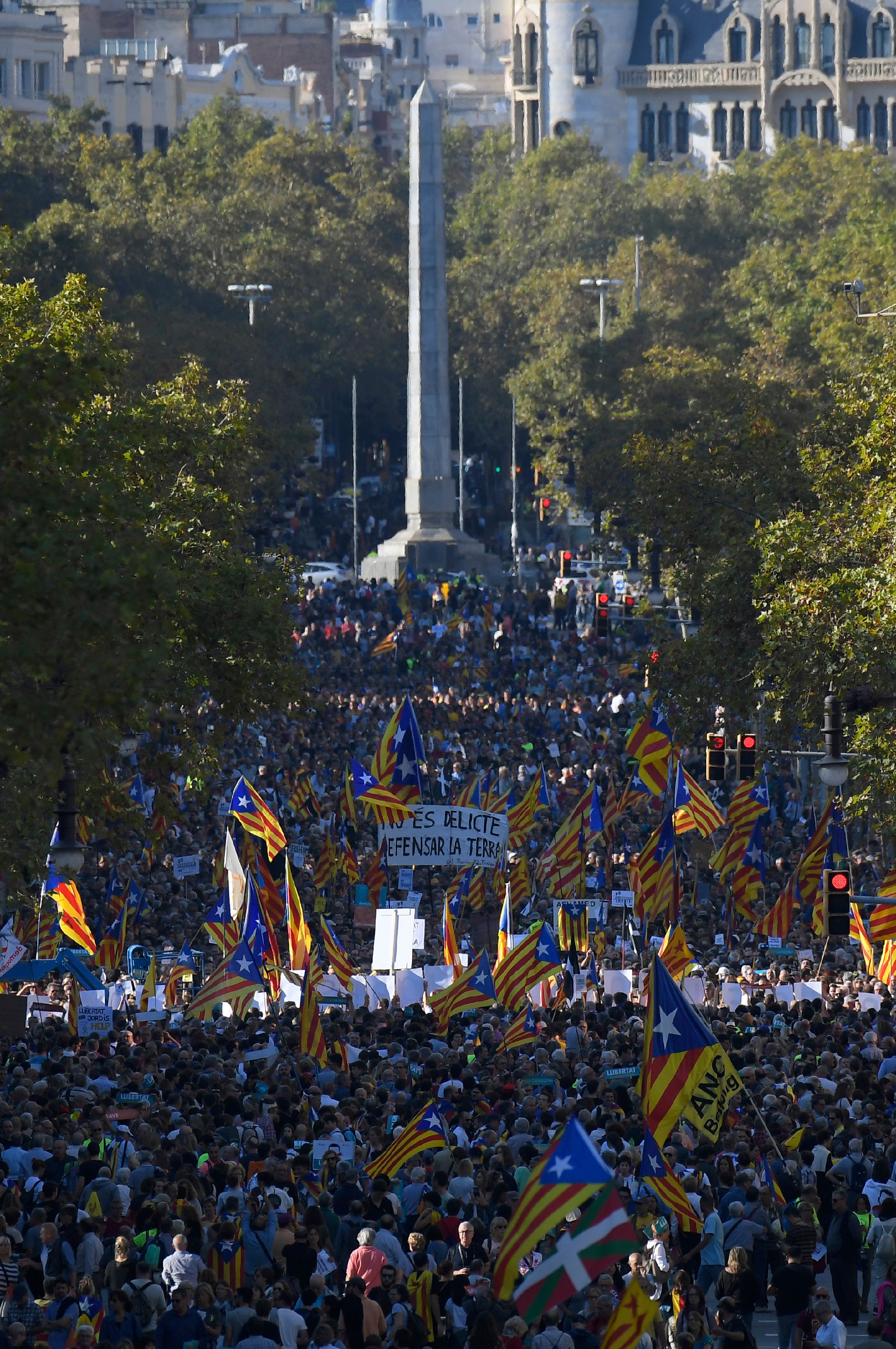 مسيرة للكتالونيين
