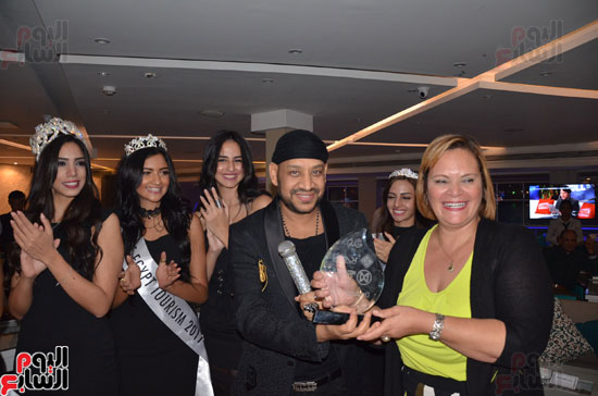 ملكات جمال مصر فى حفل على النيل لدعم السياحة (26)