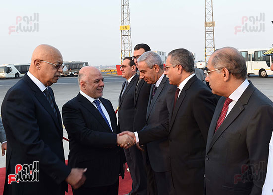 شريف اسماعيل يستقبل رئيس الوزراء العراقى (7)