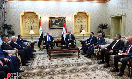شريف اسماعيل يستقبل رئيس الوزراء العراقى (14)