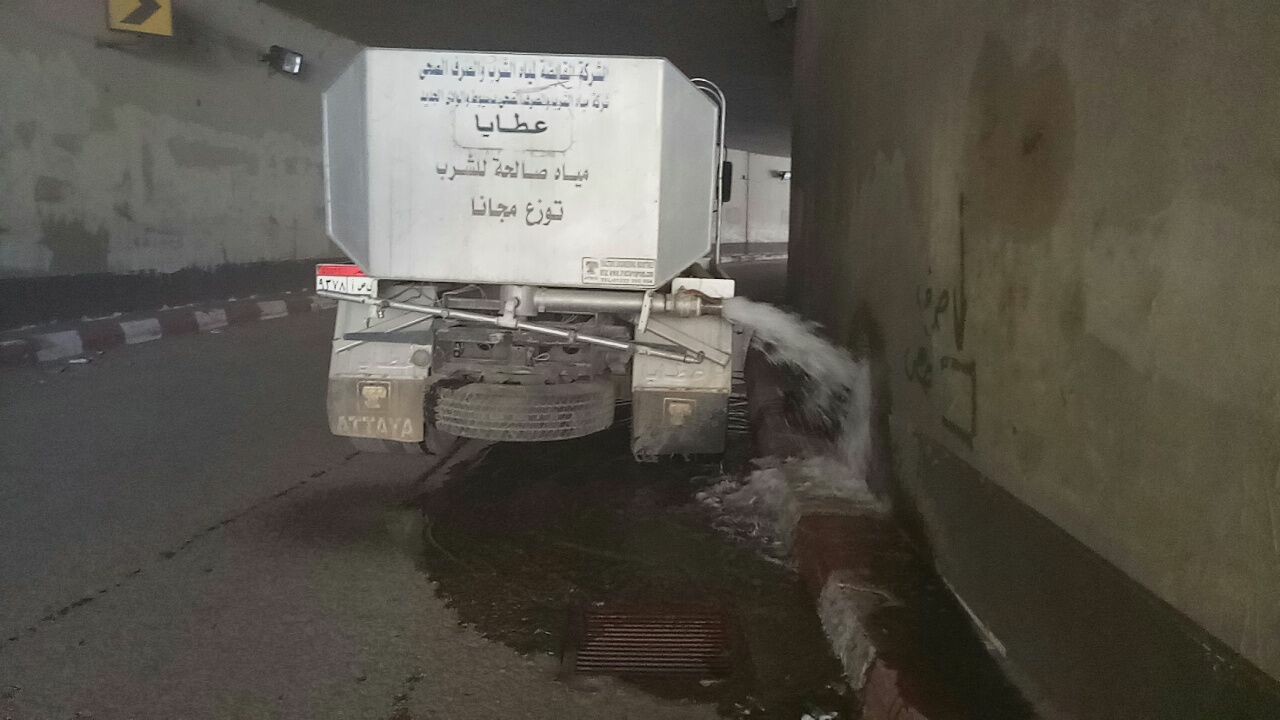 مراجعة محطات رفع الأمطار بالأنفاق بمدينة أسيوط  (2)