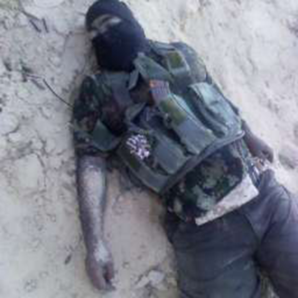 الجيش الثانى يقضى على 6 تكفيريين شديدى الخطورة بشمال سيناء (1)