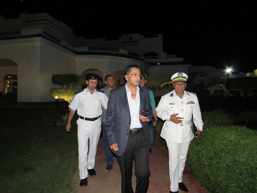 جانب من جولة مديرالامن