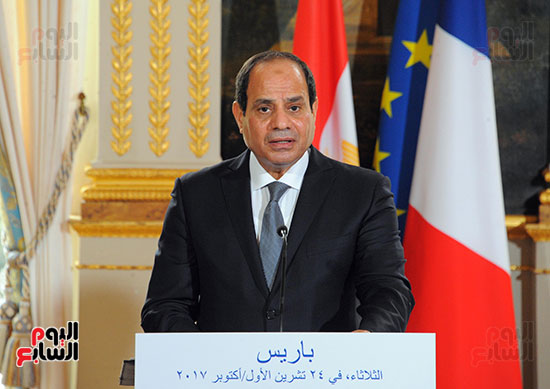استقبال حافل للرئيس فى قصر الإليزيه وتوقيع اتفاقيات بين مصر وفرنسا (11)