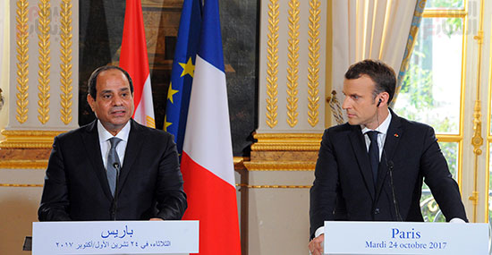 استقبال حافل للرئيس فى قصر الإليزيه وتوقيع اتفاقيات بين مصر وفرنسا (10)