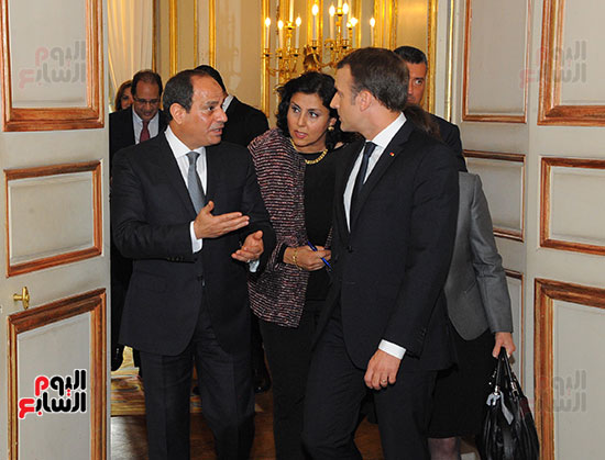 استقبال حافل للرئيس فى قصر الإليزيه وتوقيع اتفاقيات بين مصر وفرنسا (6)