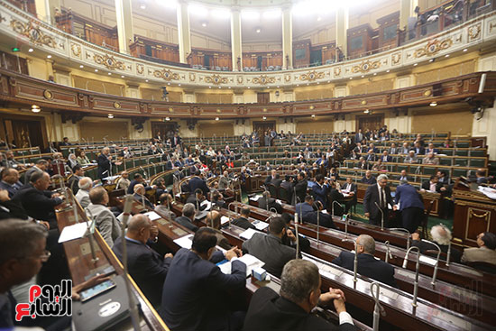 التزام النواب (1)
