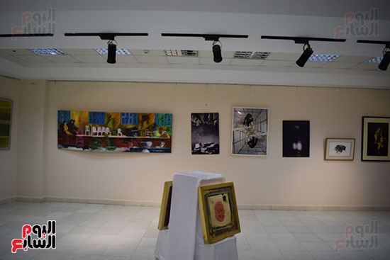 معرض-فنون-تشكيلية-تونسية-بالاقصر-(1)
