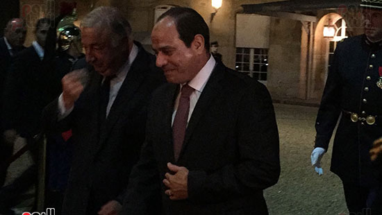 الرئيس السيسى يبحث مع رئيس مجلس الشيوخ الفرنسى العلاقات الثنائية (2)