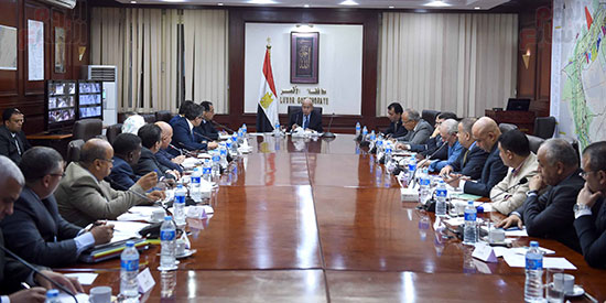 لقاء رئيس الوزراء بأعضاء مجلس النواب عن محافظة الأقصر  (2)