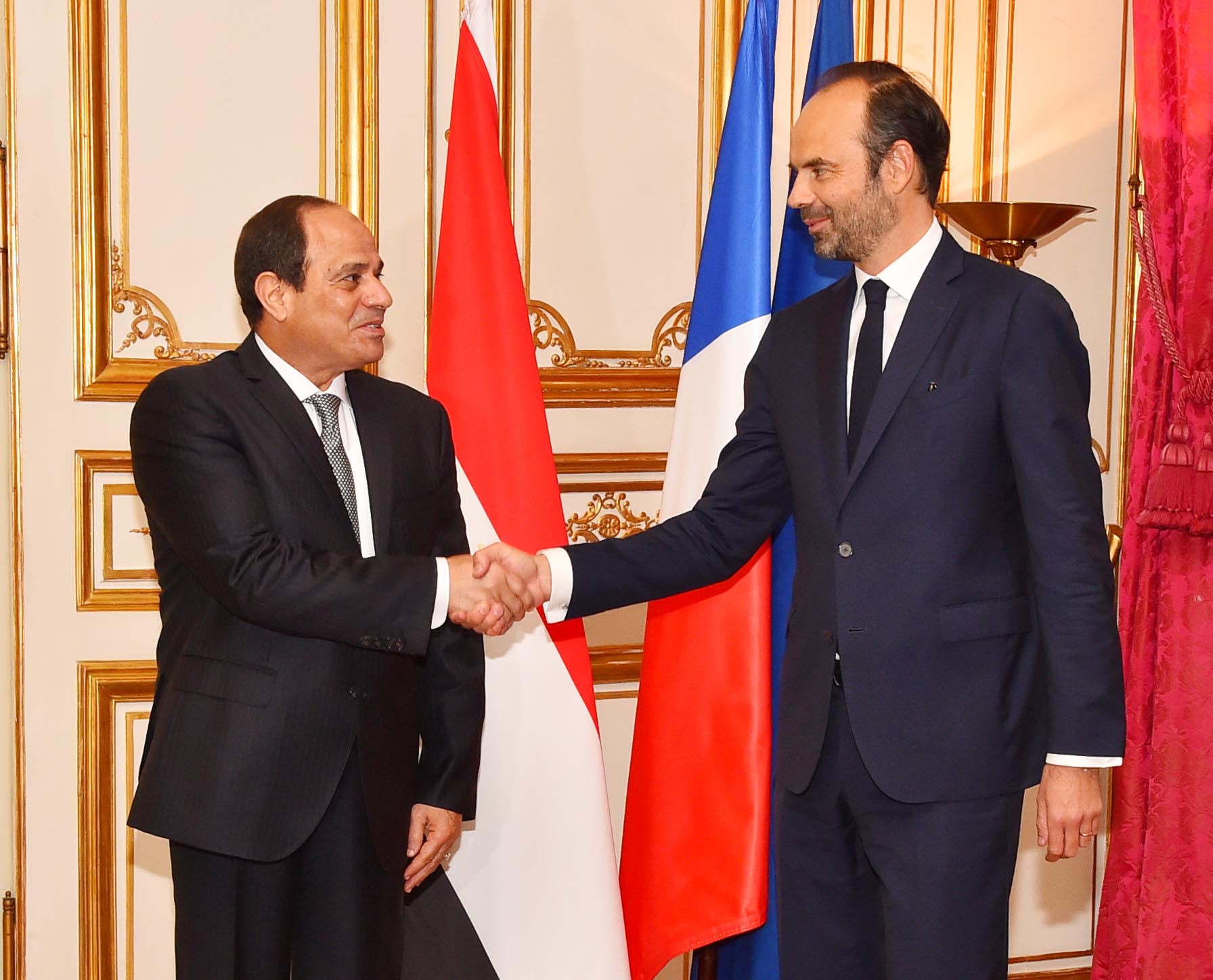 رئيس وزراء فرنسا يستقبل الرئيس السيسى