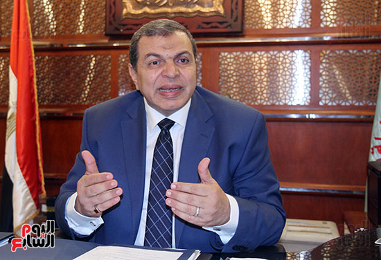 محمد سعفان وزير القوى العاملة (1)
