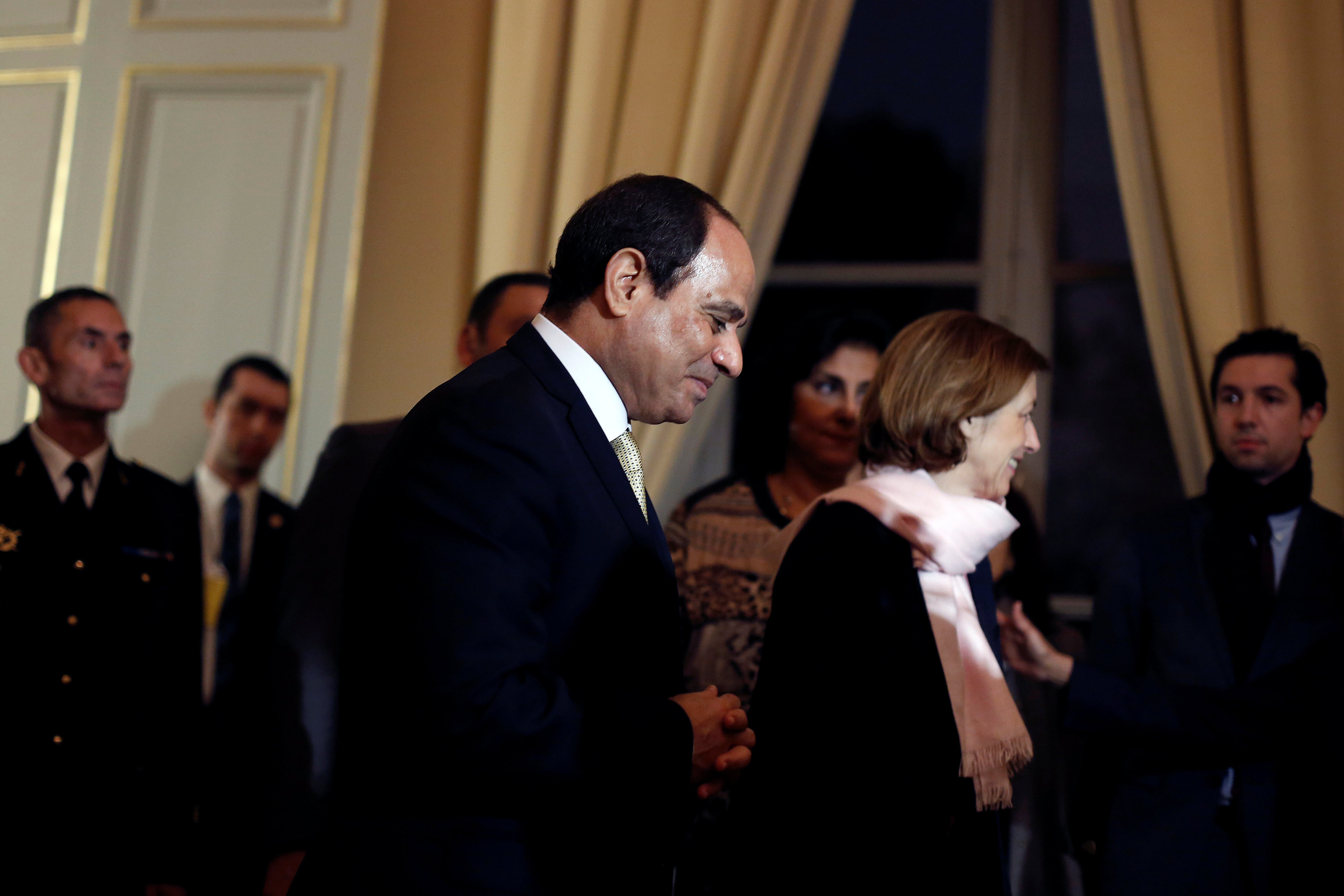 وزير الدفاع الفرنسية ترافق الرئيس السيسى بمقر الوزارة