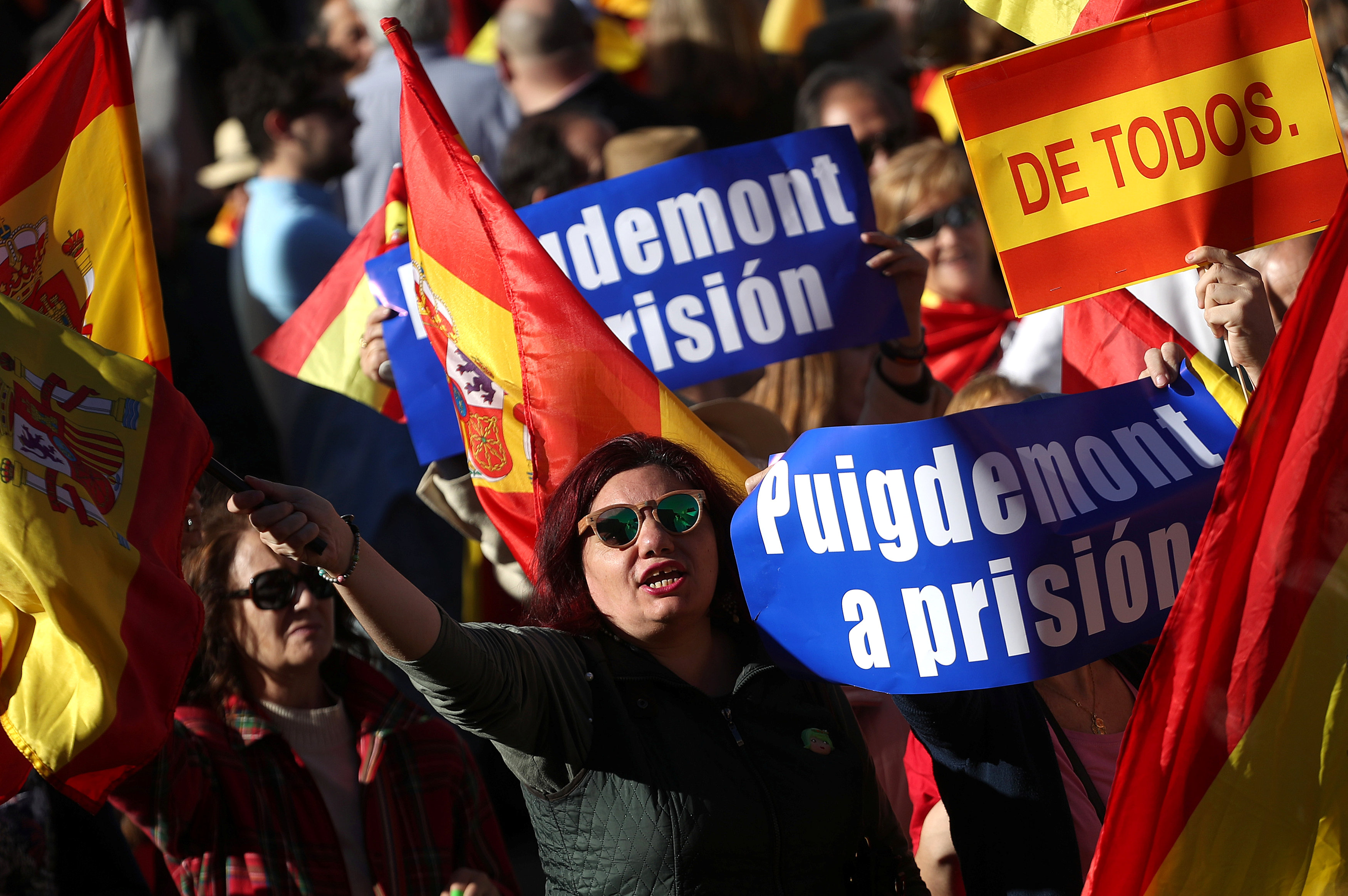 تظاهر مواطنو إسبانيا