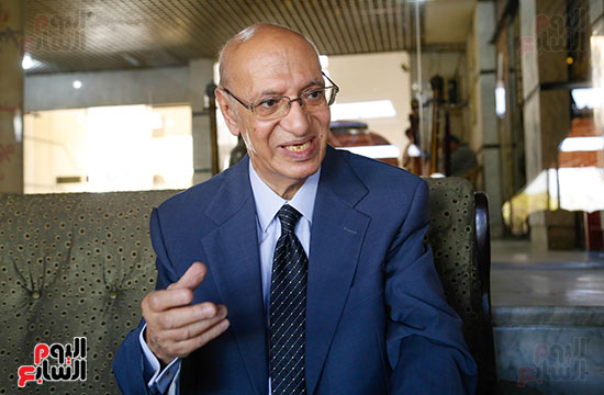 محمد الشناوى نائب رئيس المحكمة الدستورية السابق (6)