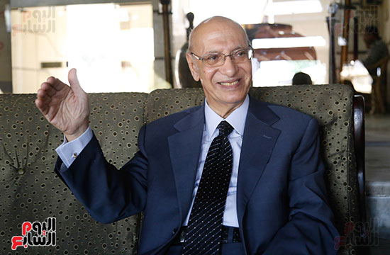محمد الشناوى نائب رئيس المحكمة الدستورية السابق (8)