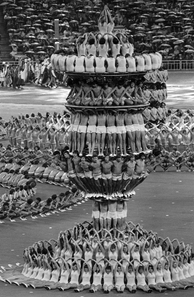 عرض افتتاح الاوللمبيات بموسكو 1980