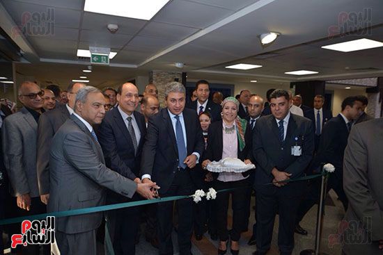 افتتاح مطار سفنكس (1)