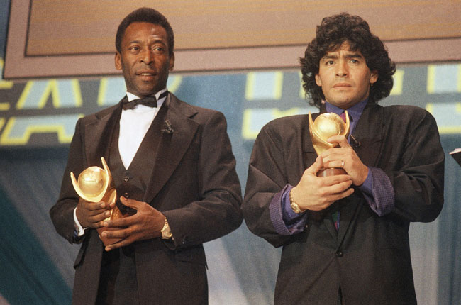 تتويج مارادونا وبيليه بجائزة لاعب القرن العشرين