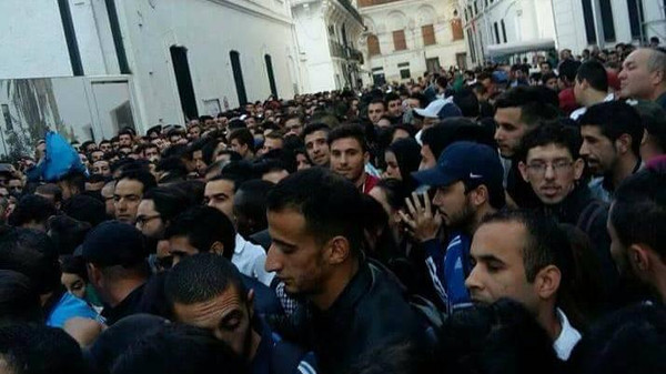 طلاب جزائرين طلاب جزائرين
