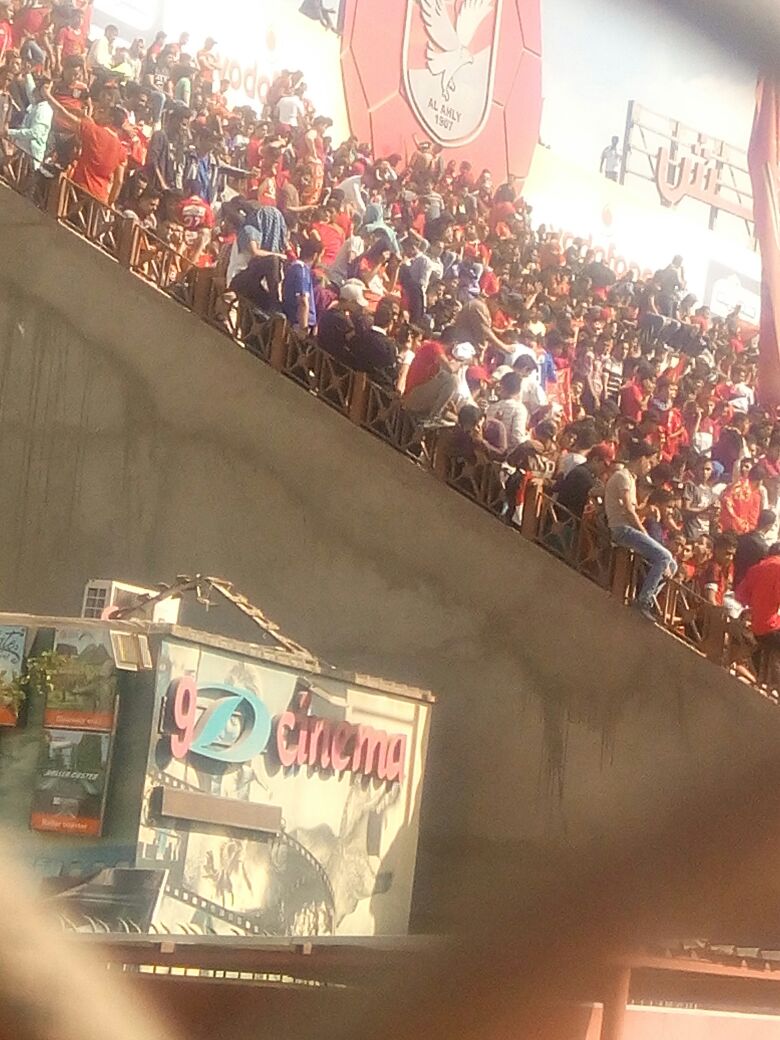 جمهور الاهلي في التتش (5)