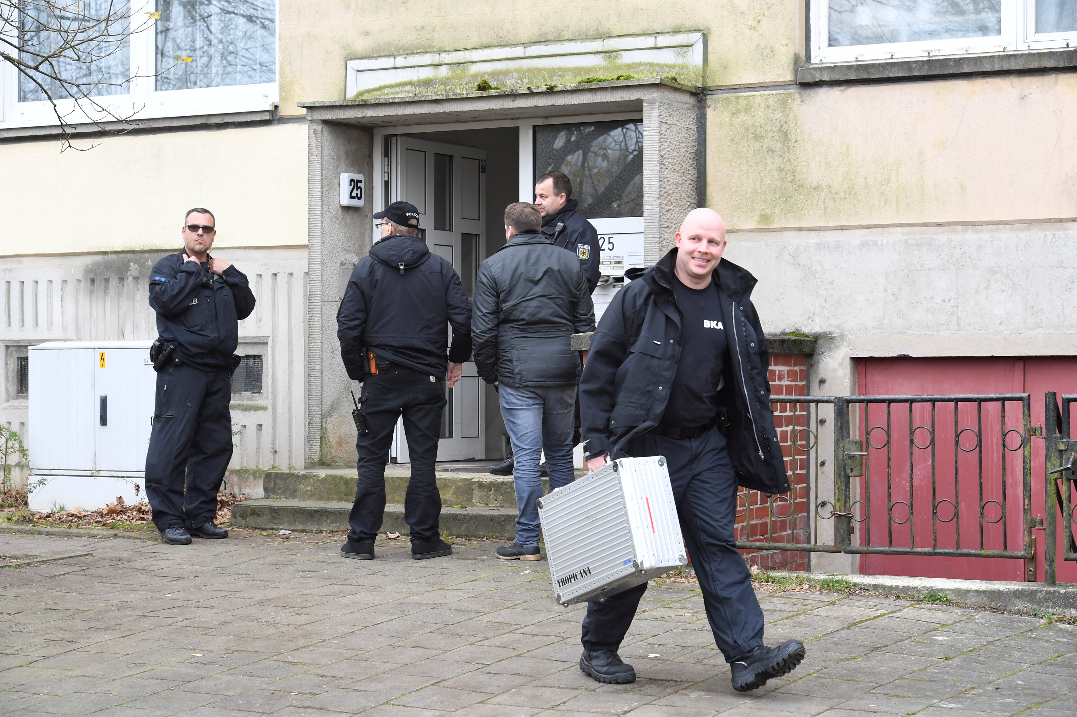 الالشرطة الألمانية تفتش منزل