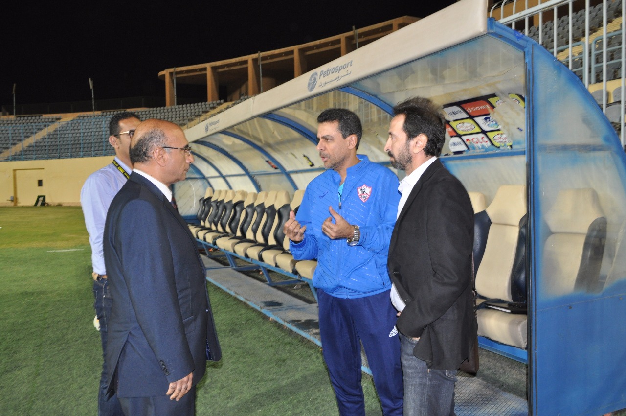 محمد بدر رئيس بتروسبورت فى حديث مع حسين السيد مدير الكرة بالزمالك