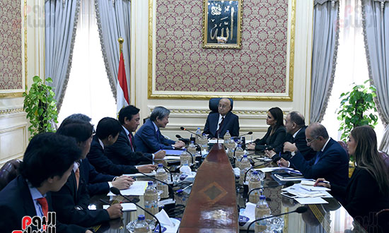 رئيس الوزراء يلتقى محافظ البنك اليابانى للتعاون الدولى والوفد المرافق له (1)