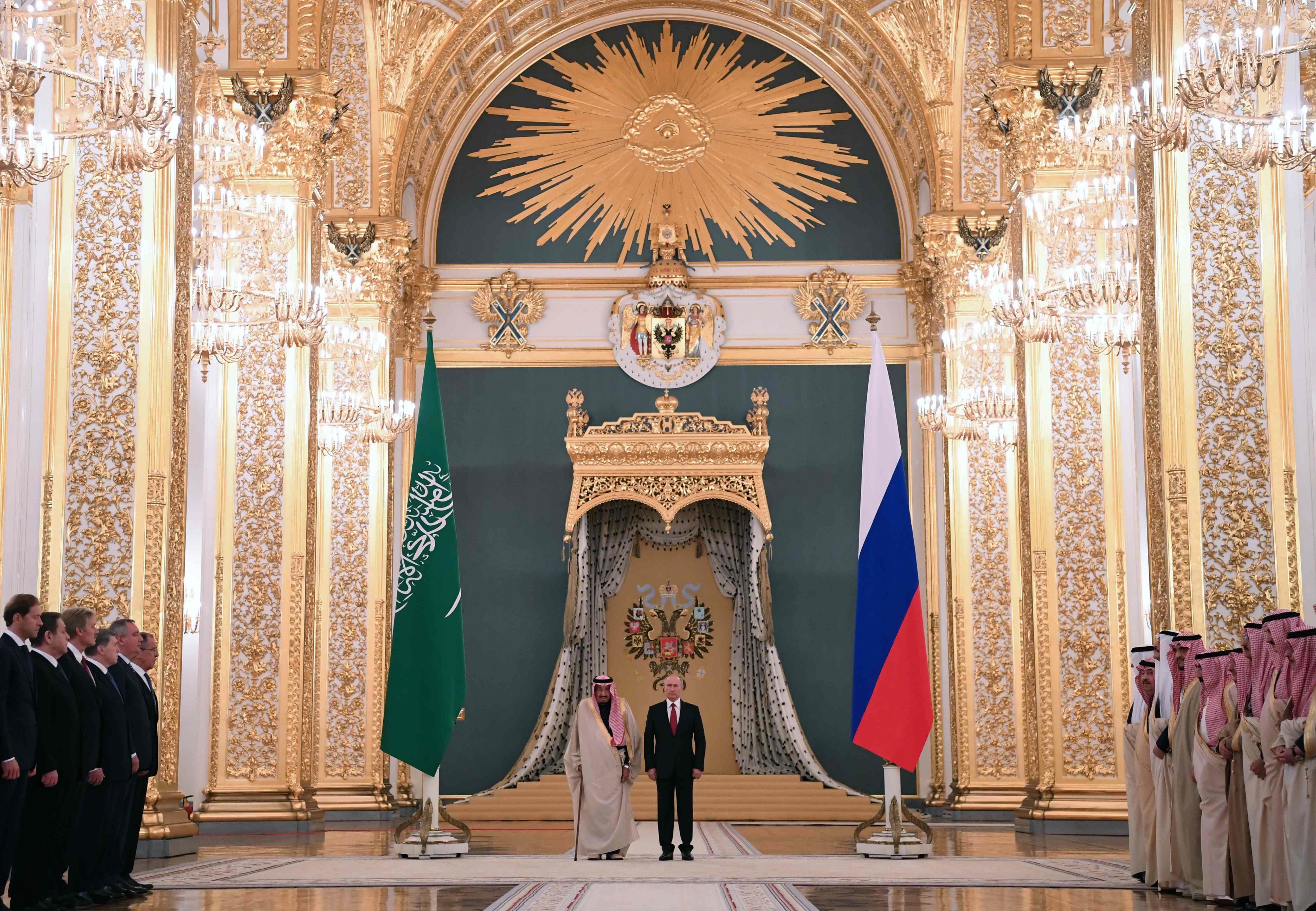 بوتين والملك سلمان فى قاعة الكرملين