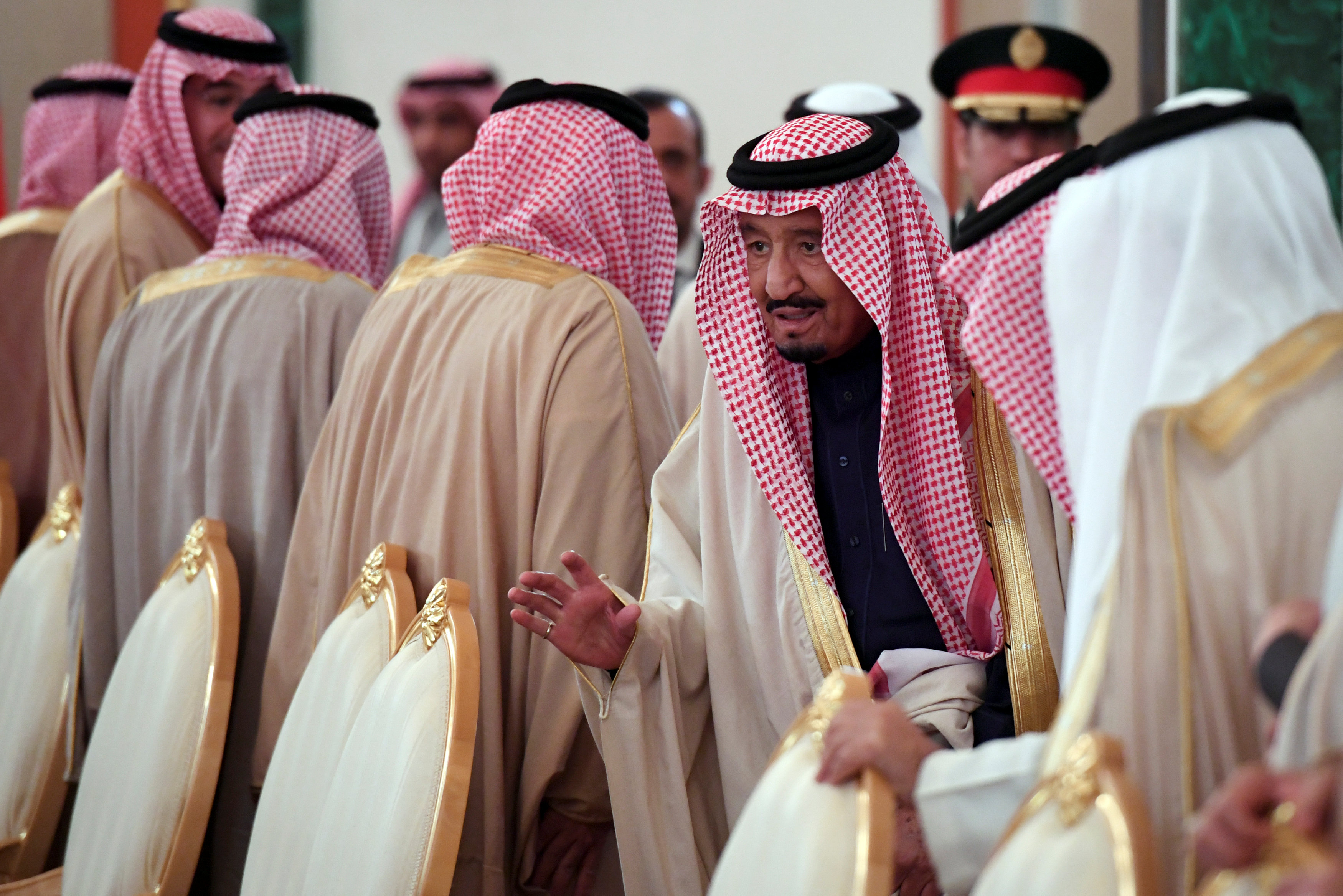 الملك سلمان خلال القمة السعودية الروسية