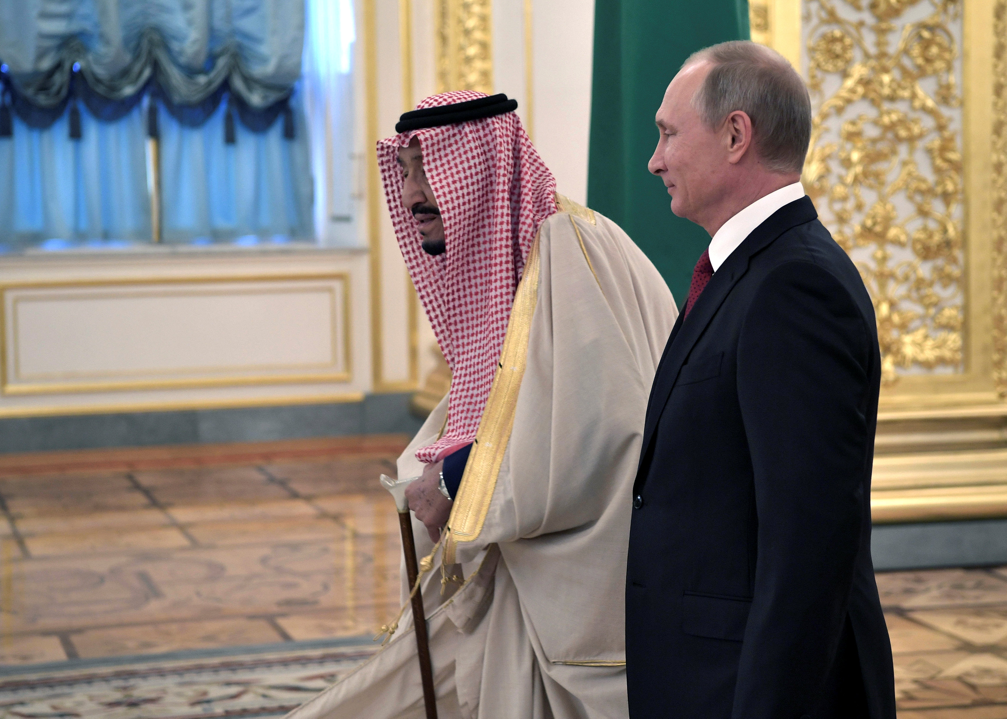 بوتين فى استقبال الملك سلمان