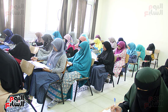 مركز الأزهر لتعليم اللغة العربية لغير الناطقين بها  (7)