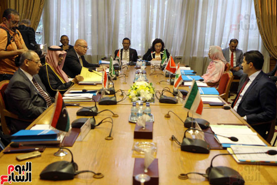 الاجتماع التنفيذى لوزراء الاسكان العرب (7)