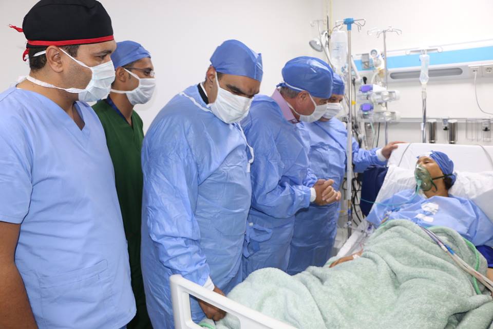 محافظ جنوب سيناء يطمئن على اول  جراحات القلب المفتوح  (2)
