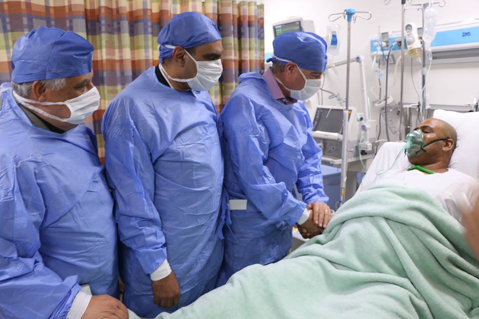 محافظ جنوب سيناء يطمئن على اول  جراحات القلب المفتوح  (3)