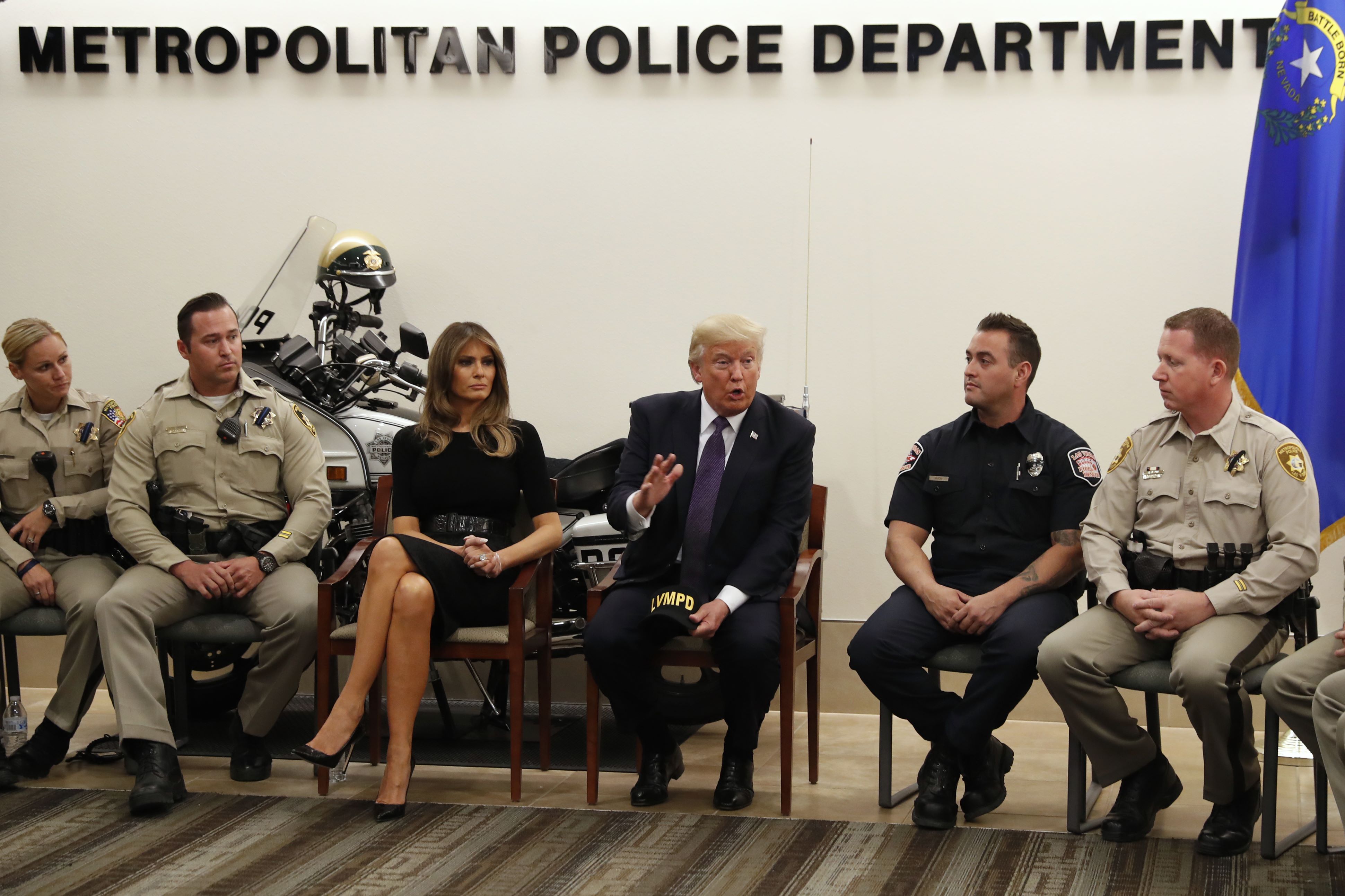 ترامب يجتمع مع عدد من قادة الشرطة فى لاس فيجاس