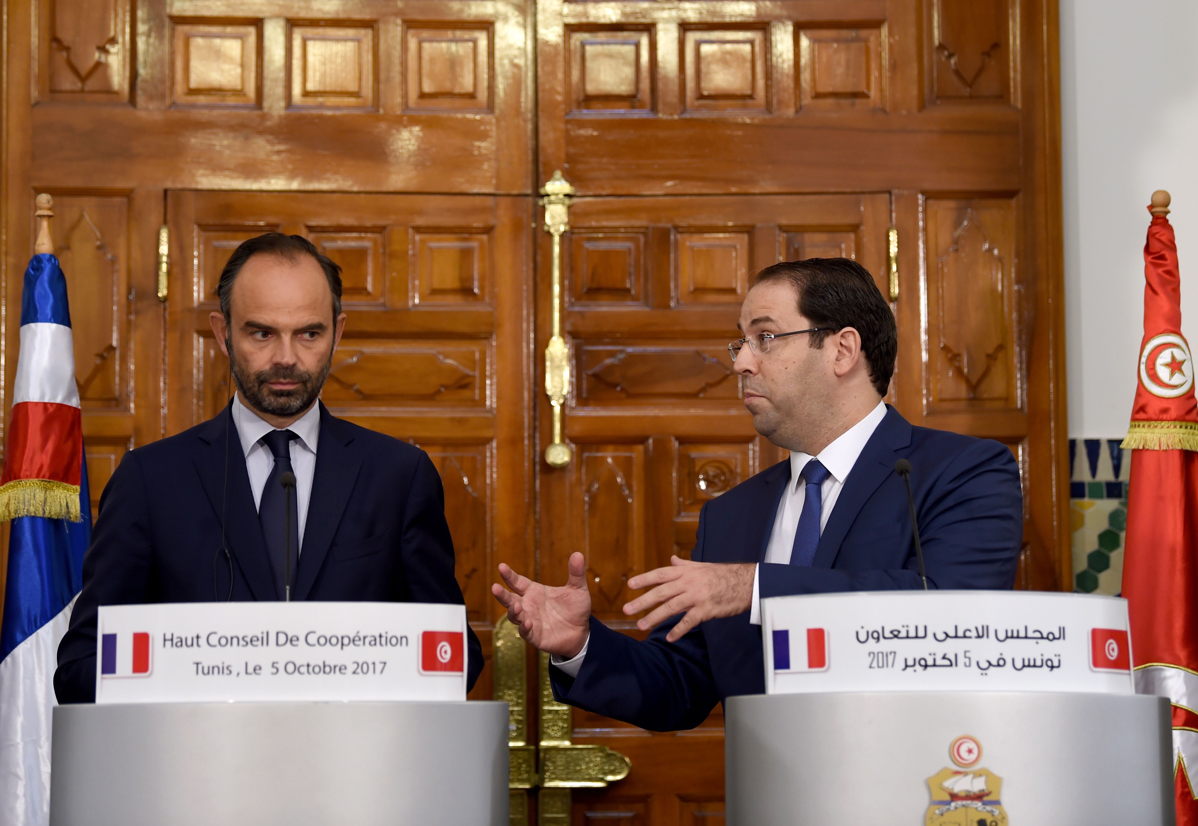 مؤتمر صحفى لرئيسا وزراء تونس وفرنسا