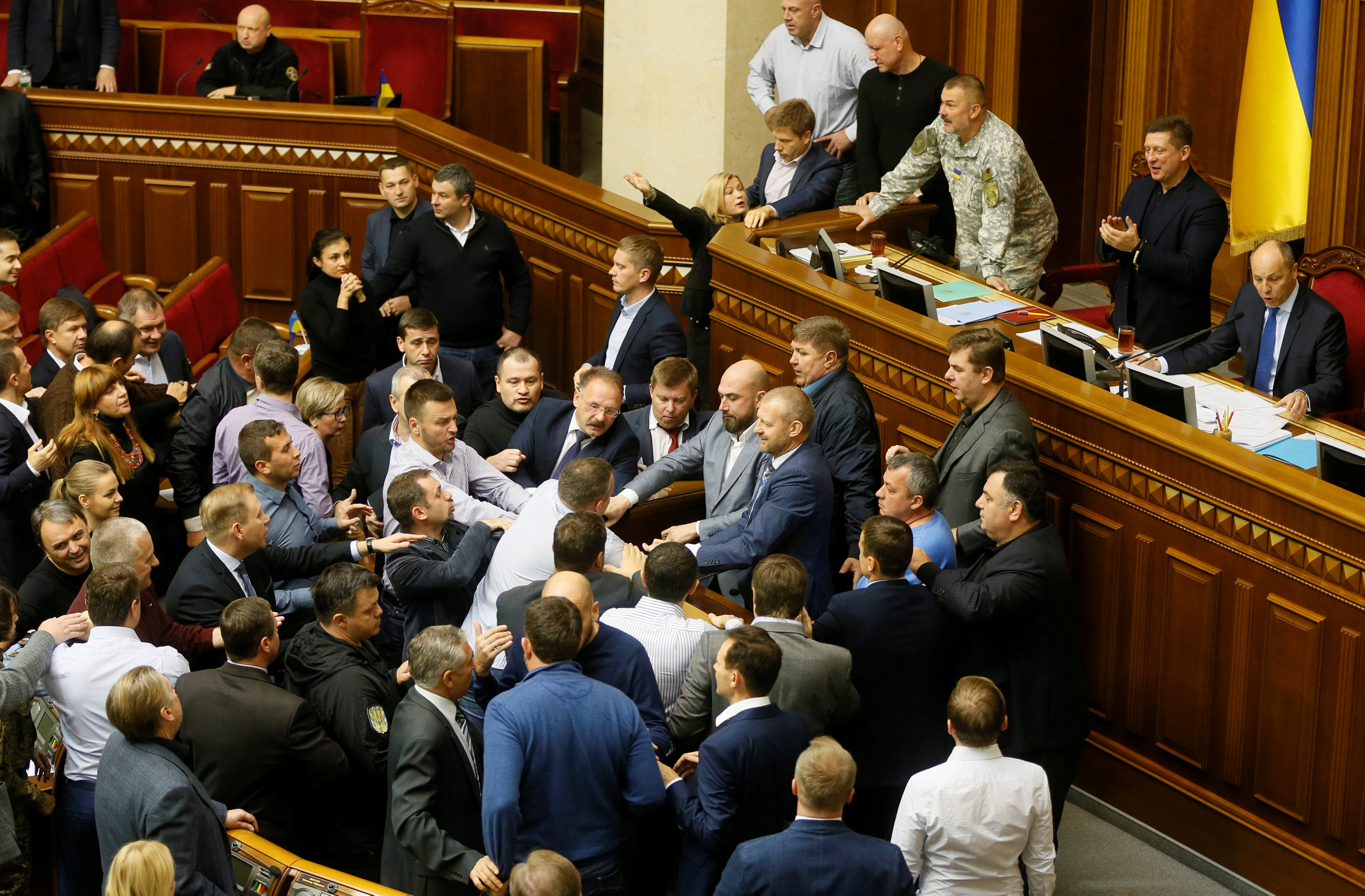 اشتباكات البرلمان الأوكرانى