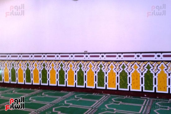 النقوش الجديدة للمسجد بعد التجديد 